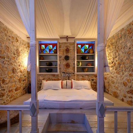 Aphrodite Villas Halki - Studio Rosa エクステリア 写真