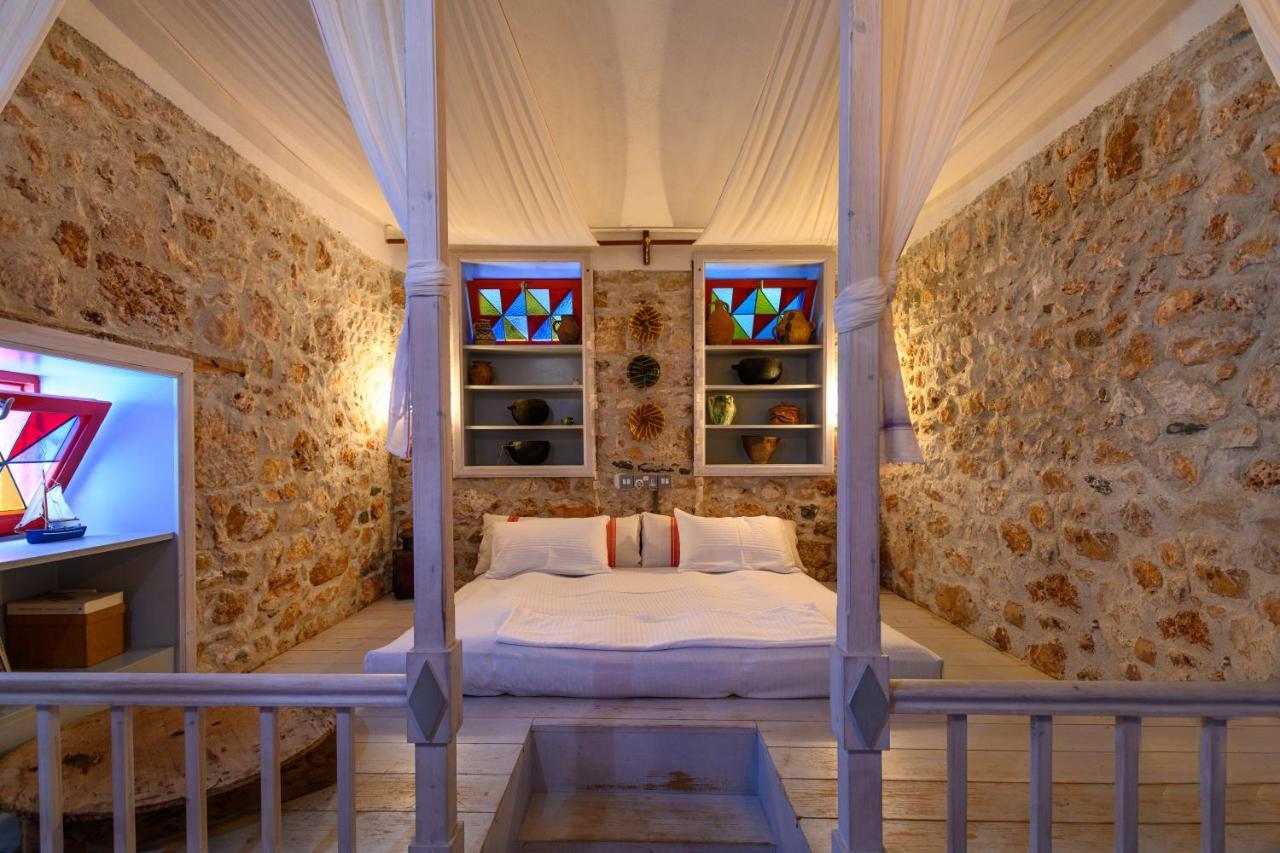 Aphrodite Villas Halki - Studio Rosa エクステリア 写真